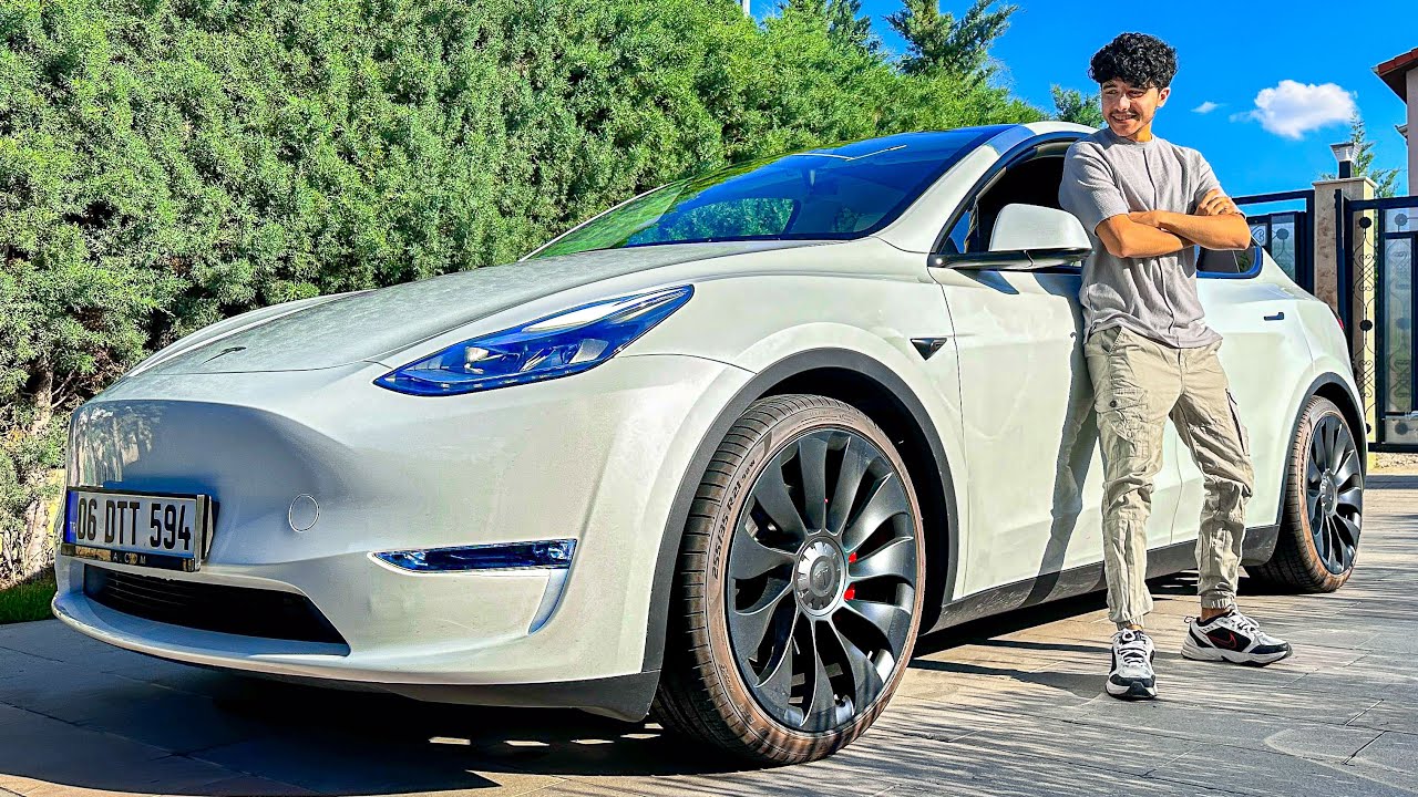 YENİ ÇILGIN ARABAM TESLA!