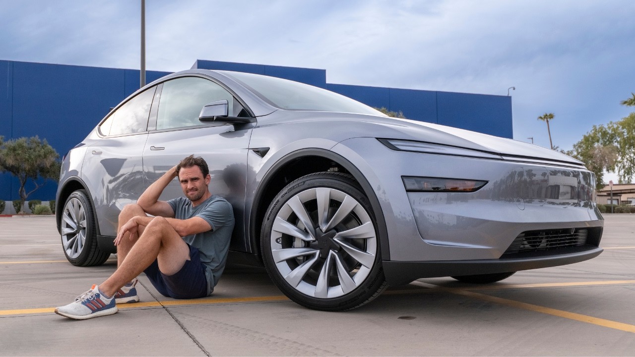 Delivery Day! My 2026 Tesla Model Y is Here – (Initial Drive + Review)