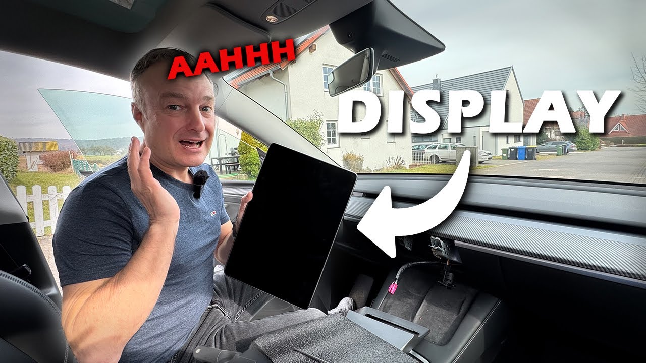 Tesla Display Model Y – endlich schwenkbar!