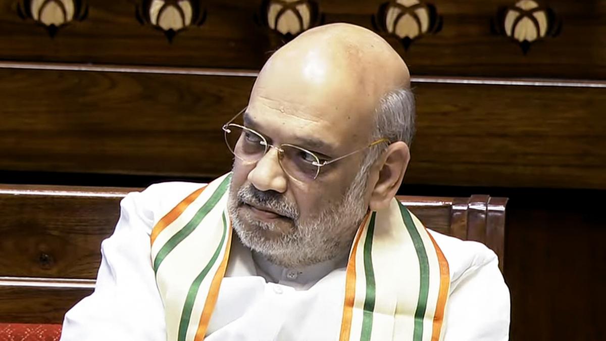 Amit Shah takes ‘kaala chashma’ jibe at Rahul Gandhi