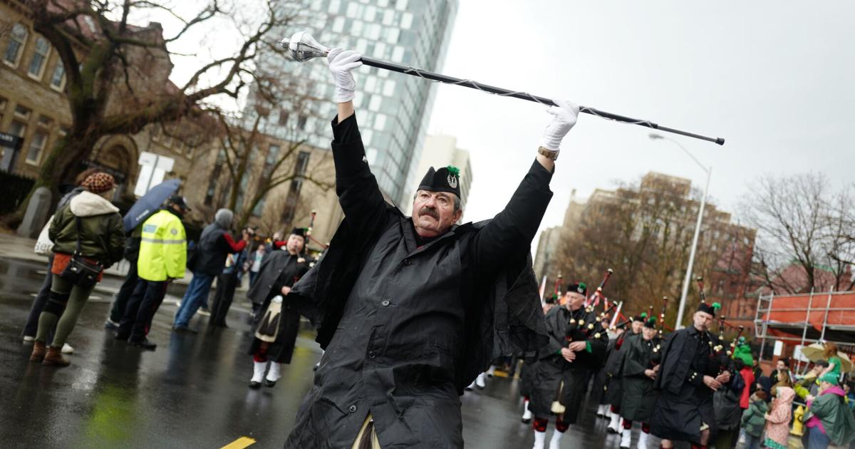 'Ireland took a visit to Toronto': Revellers attend St. Patrick's Day parade despite soggy weather