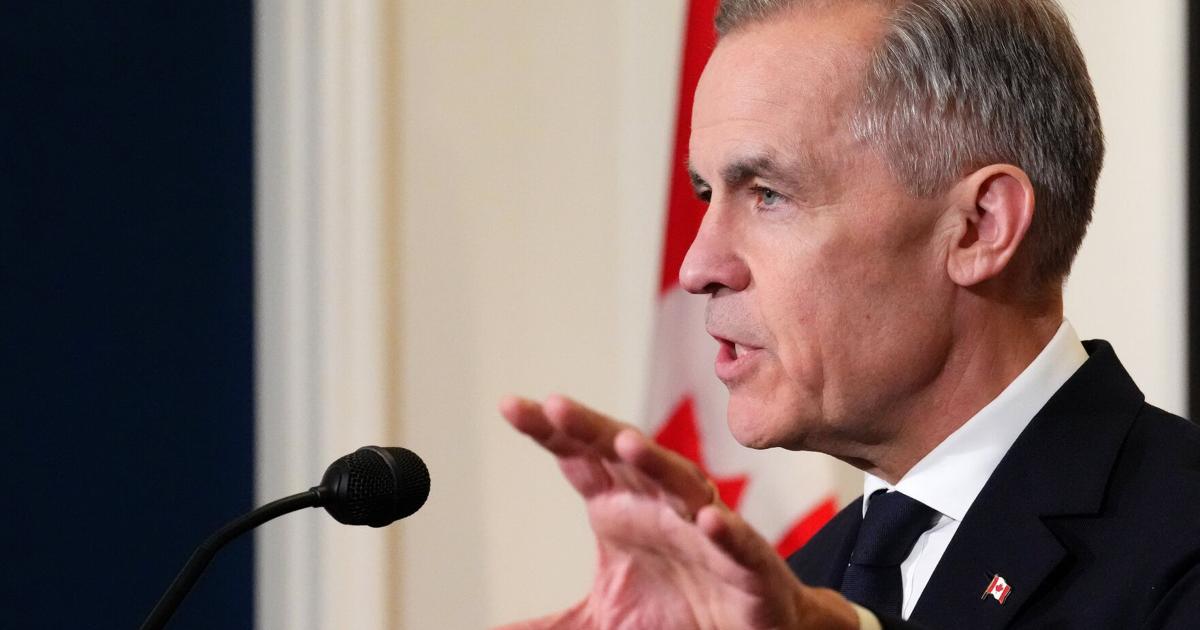 Mark Carney tells reporter to 'look inside yourself' over questions on blind trust