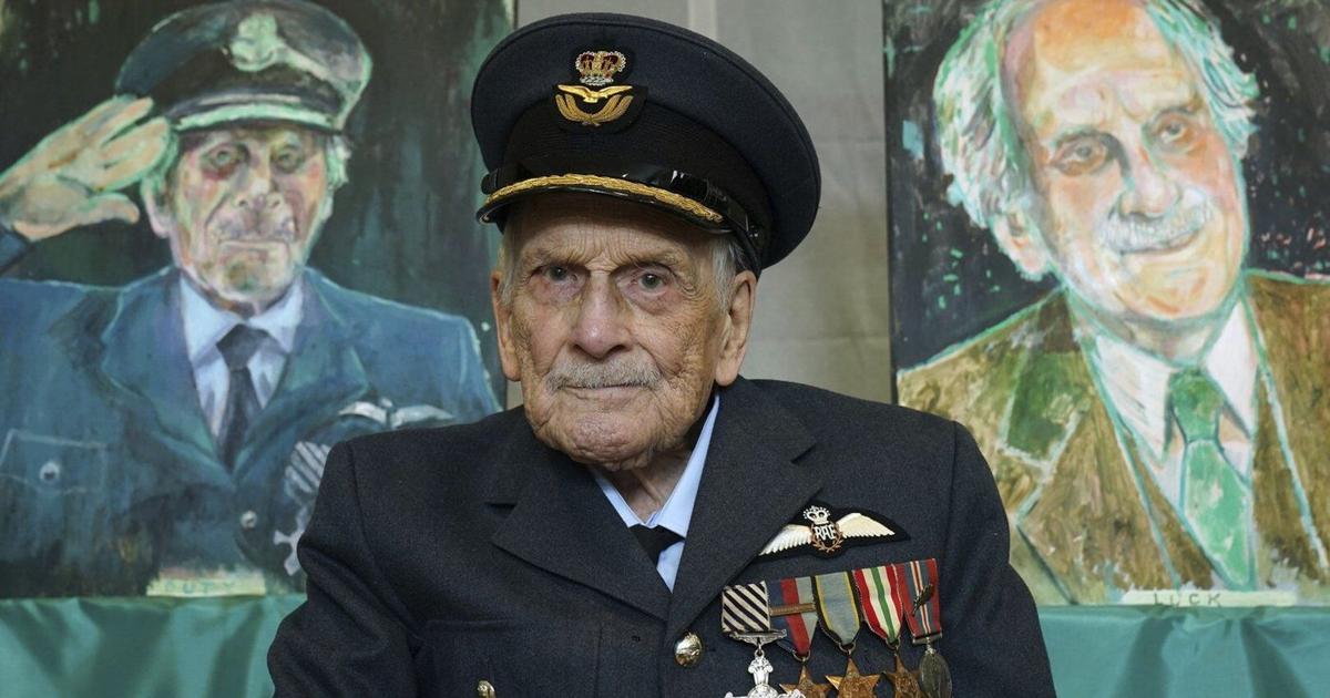 Last surviving pilot from the Battle of Britain, John 'Paddy' Hemingway, dies at age 105