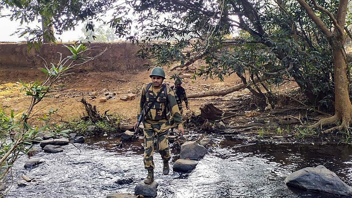 Encounter breaks out between security forces and Maoists in Chhattisgarh