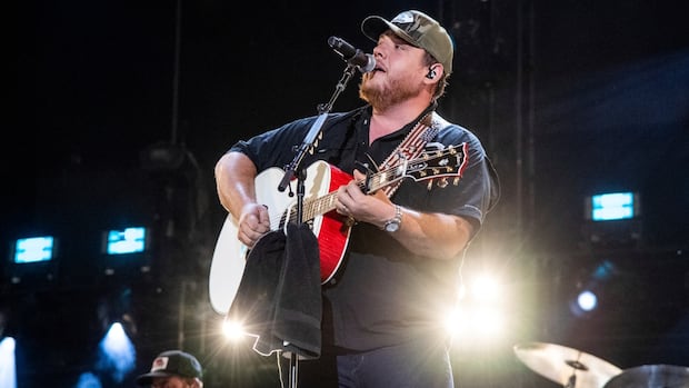 Country music star Luke Combs talks about living with lesser-known form of OCD