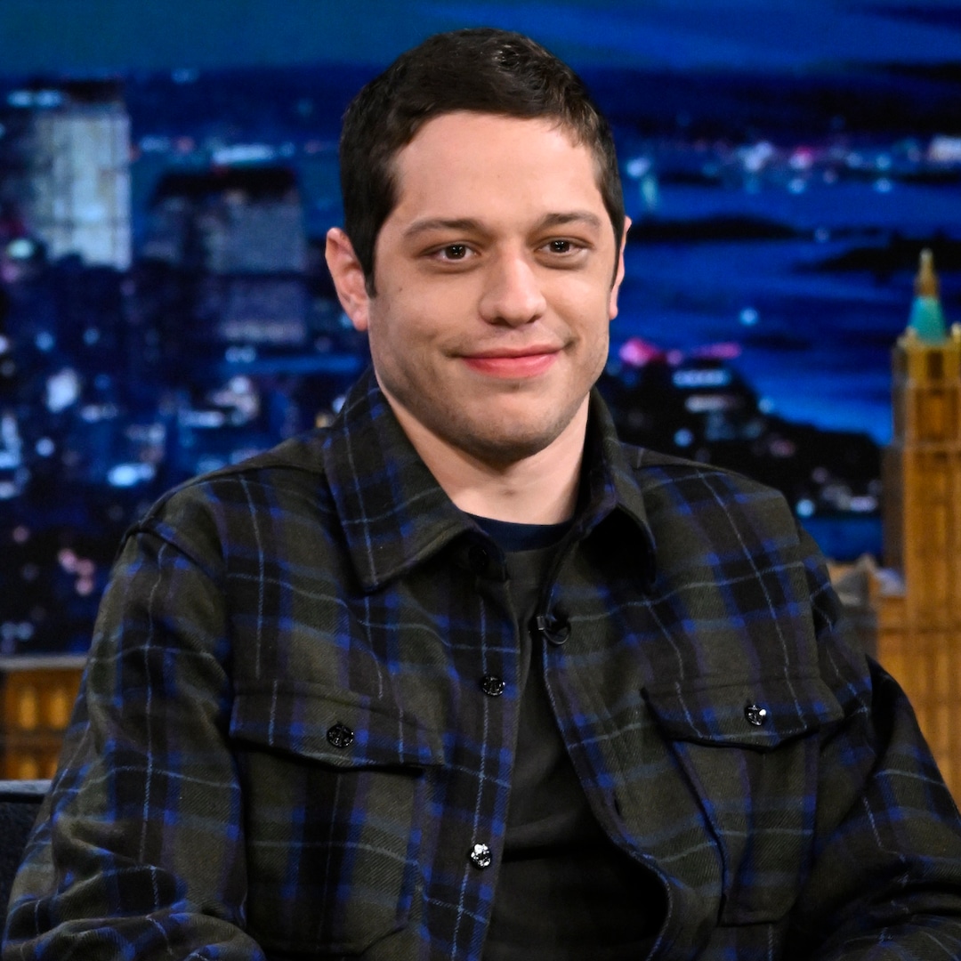 Pete Davidson Kisses New Girlfriend After Madelyn Cline Breakup