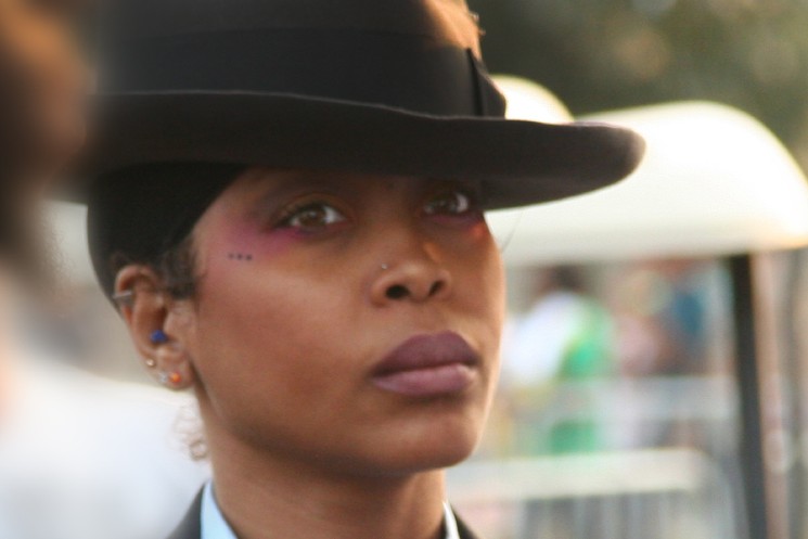 Erykah Badu Teases First New Album in 15 Years, the Alchemist Producing │ Exclaim!